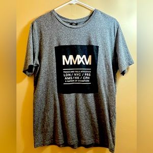 H&M A Nation of Champions Gray T-Shirt Men’s Size Medium